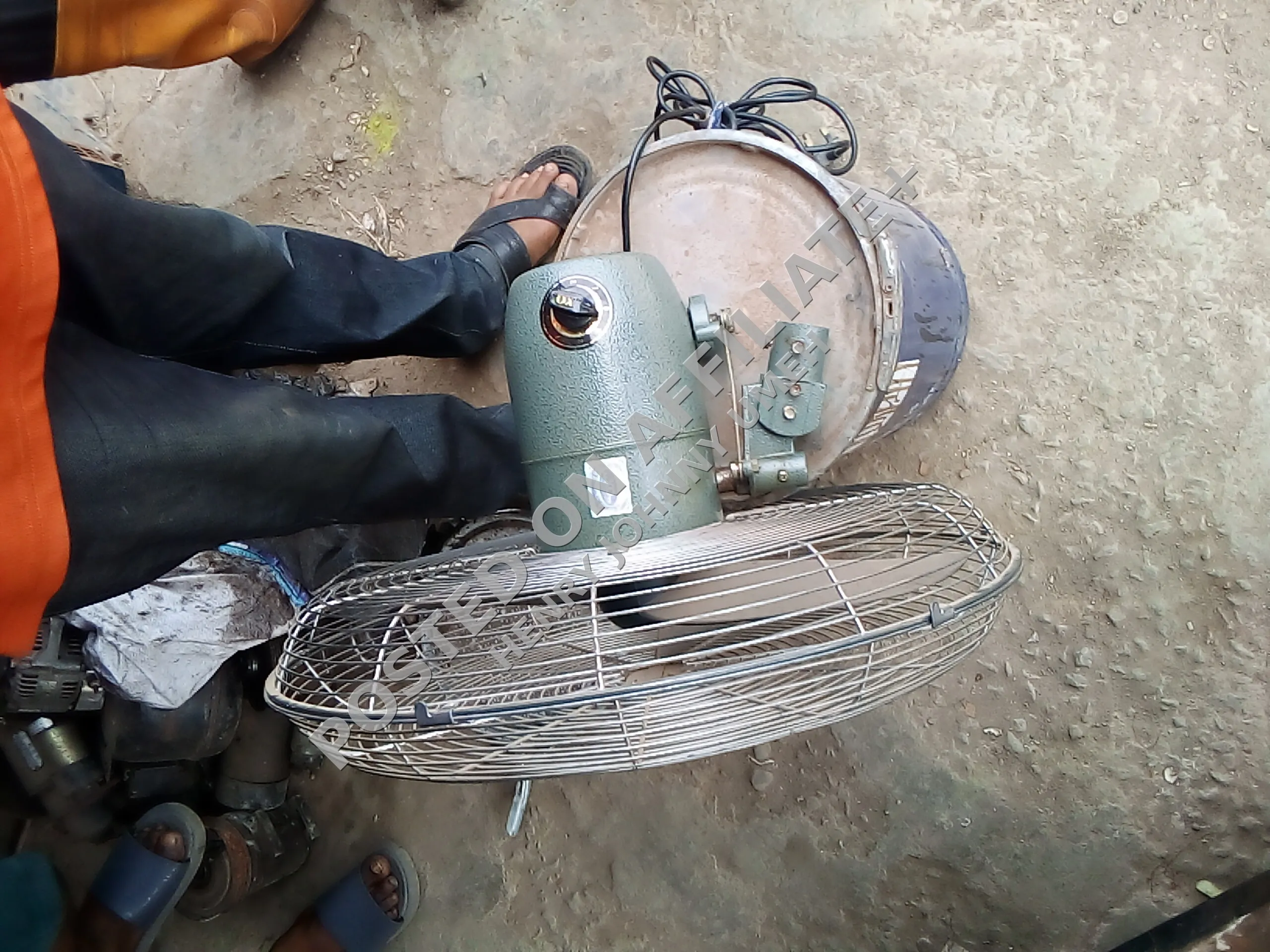 INDUSTRY OX WELLS FAN 