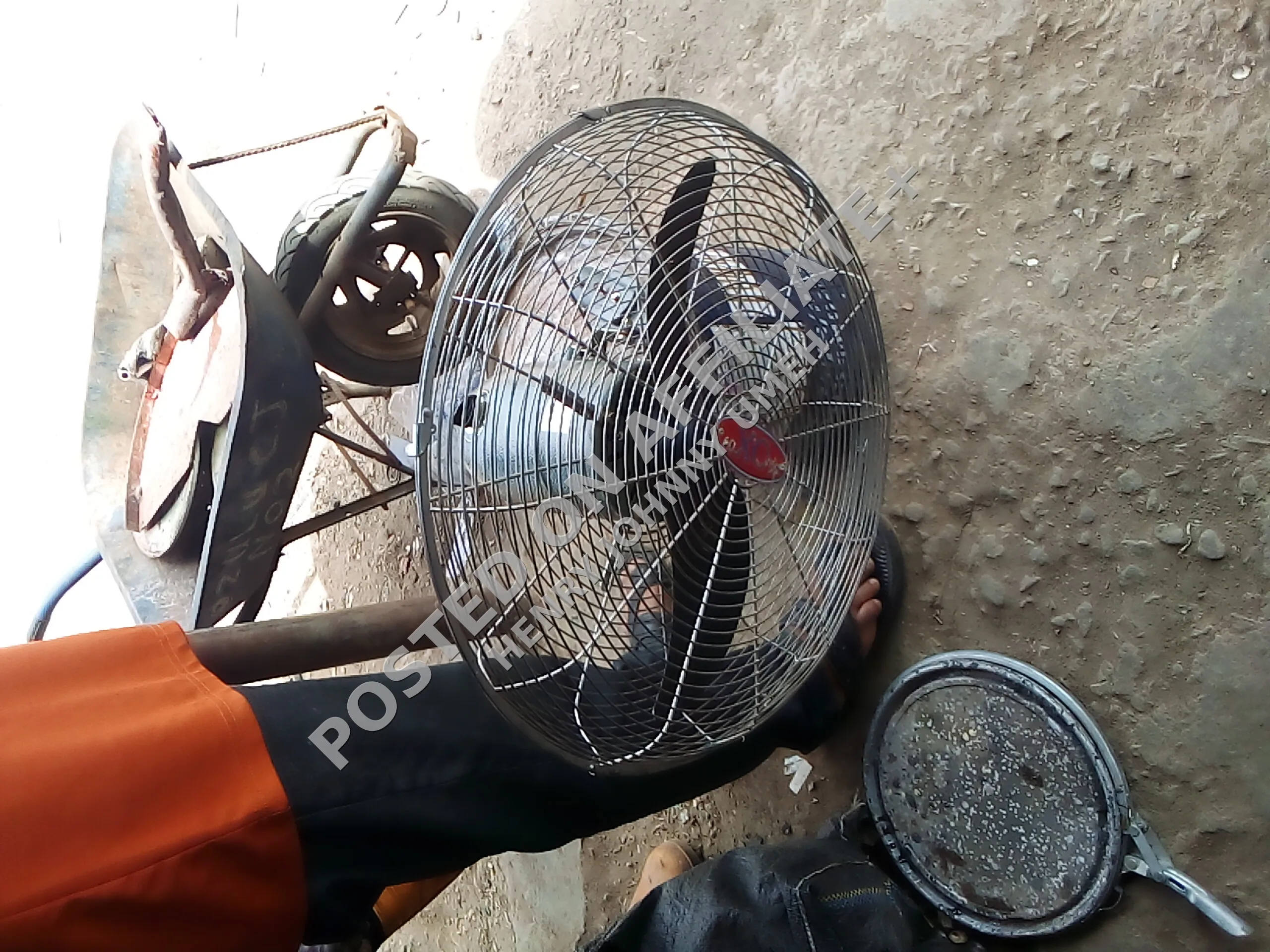 INDUSTRY OX WELLS FAN  2